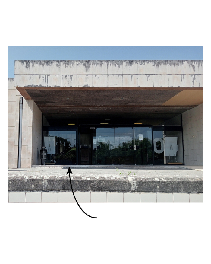 Figura 1- Pavimento da entrada do Departamento de Educação e Psicologia.